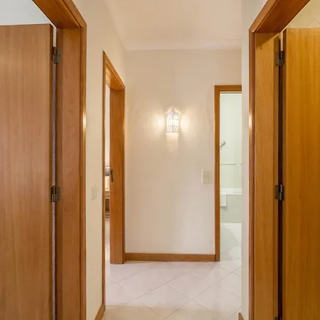 No Clube Da Oura 阿尔布费拉